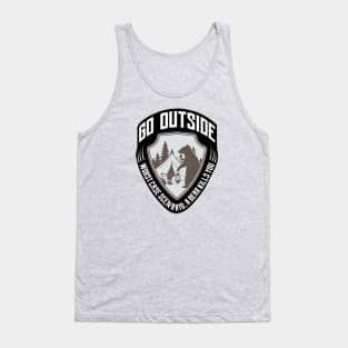 Go Outside Worst Case Scenario a Bear Kills who Tank Top